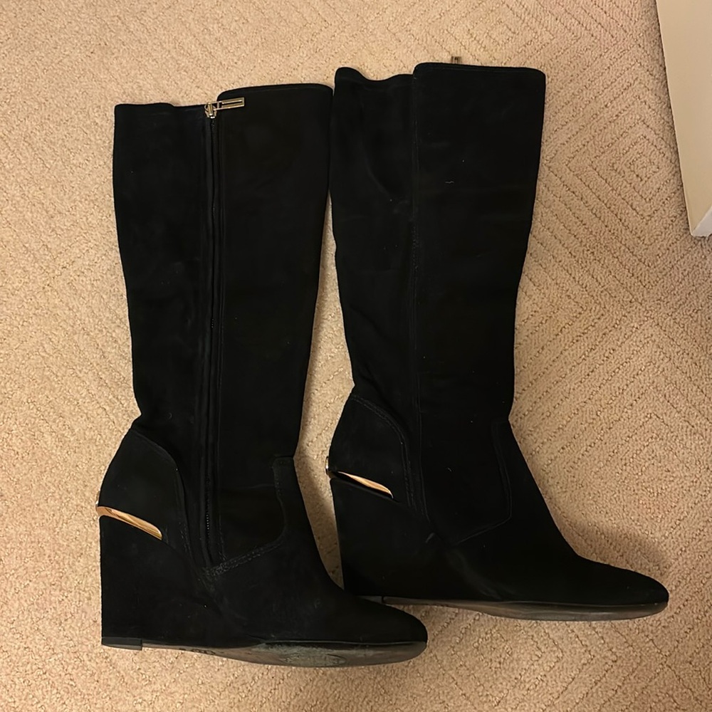 Tory Burch Suede wedge Boots size 8
